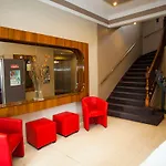 De La Terrasse Hotel 2*
