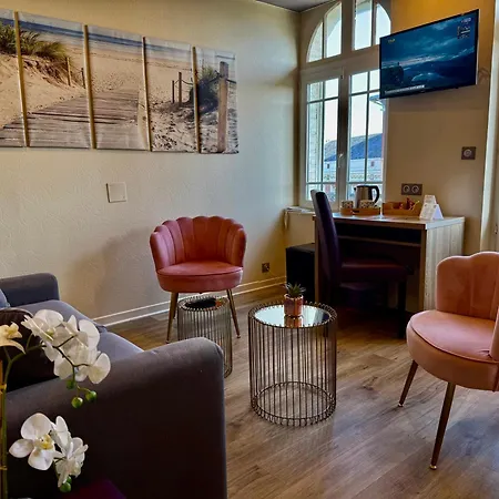 De La Terrasse Hotel