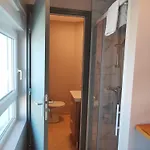 De La Terrasse 2*