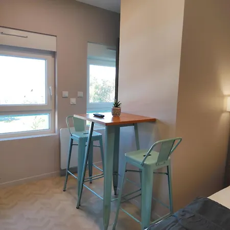 De La Terrasse מלון 2*