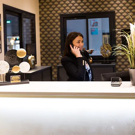 De La Terrasse Ξενοδοχείο 2*